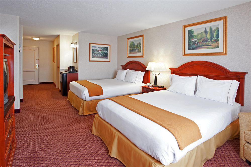 Holiday Inn Express & Suites - Sharon-Hermitage, An Ihg Hotel West Middlesex Szoba fotó