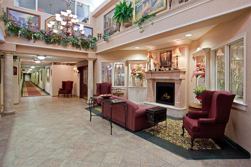 Holiday Inn Express & Suites - Sharon-Hermitage By Ihg West Middlesex Beltér fotó