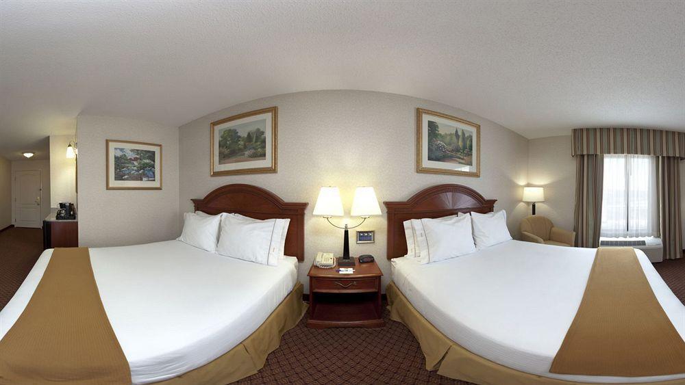 Holiday Inn Express & Suites - Sharon-Hermitage By Ihg West Middlesex Kültér fotó