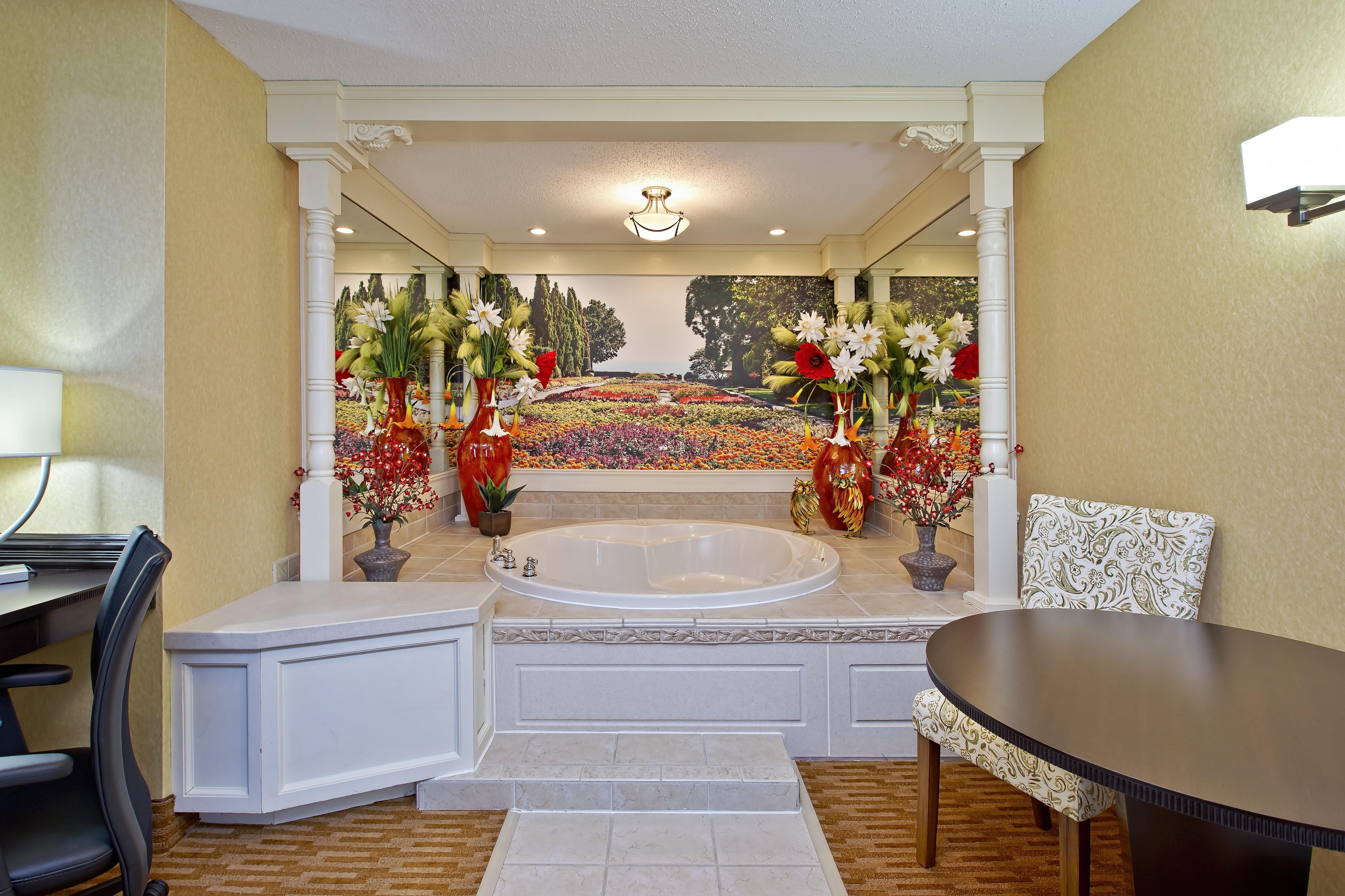 Holiday Inn Express & Suites - Sharon-Hermitage By Ihg West Middlesex Kültér fotó