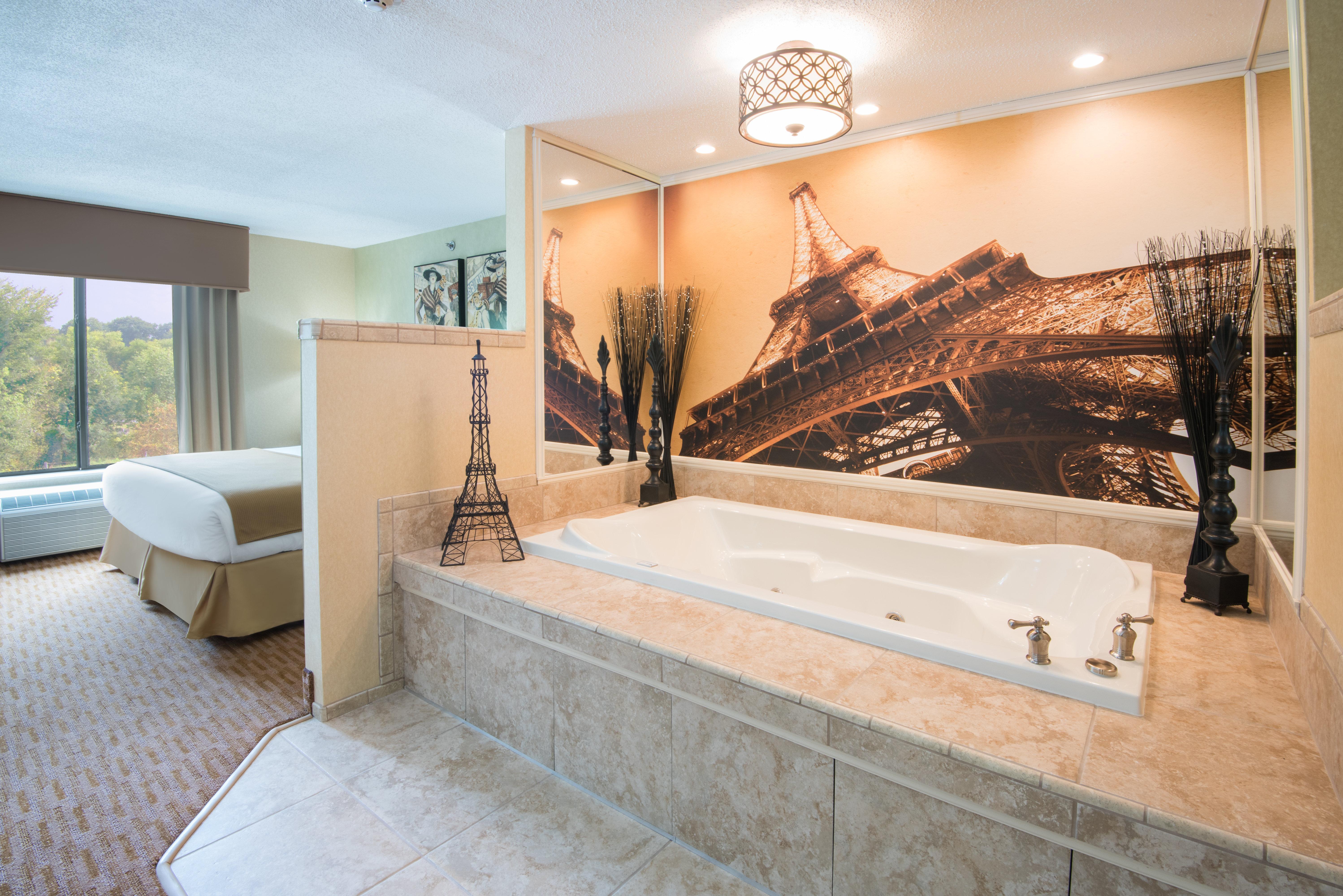 Holiday Inn Express & Suites - Sharon-Hermitage By Ihg West Middlesex Kültér fotó
